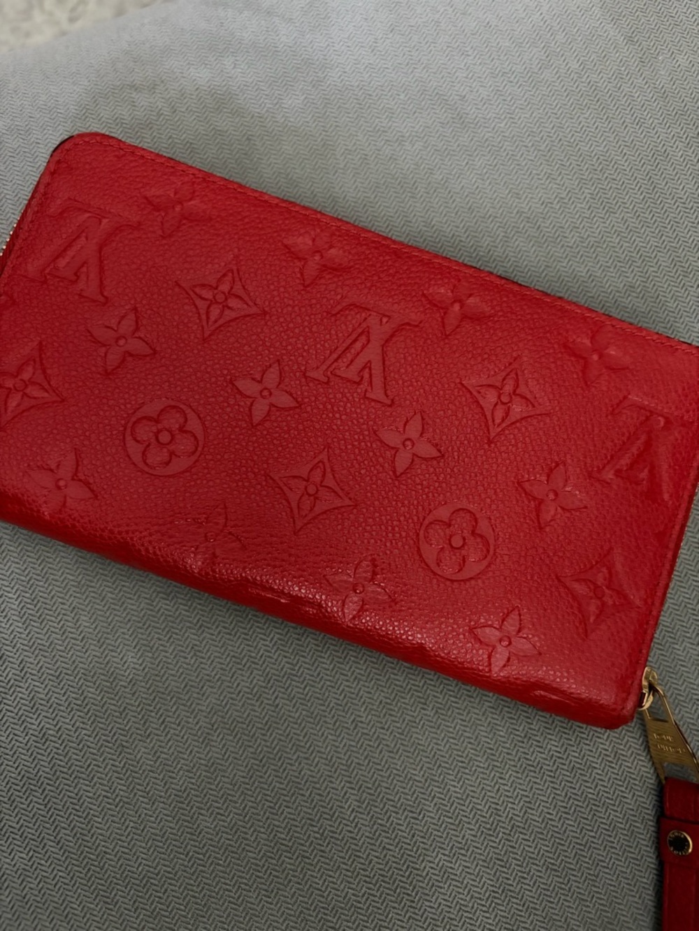 Louis Vuitton - Coral Red Monogram Empreinte Zippy Wallet - Picture 2 of 16